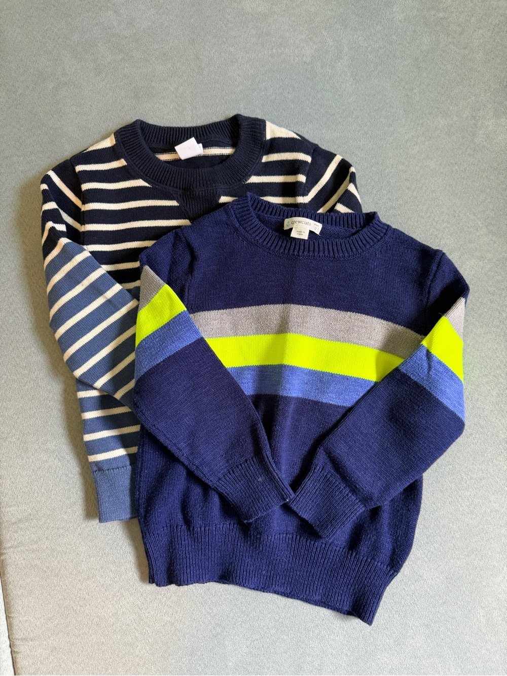 Set of 2 sweaters - crew cuts & GAP - 3T